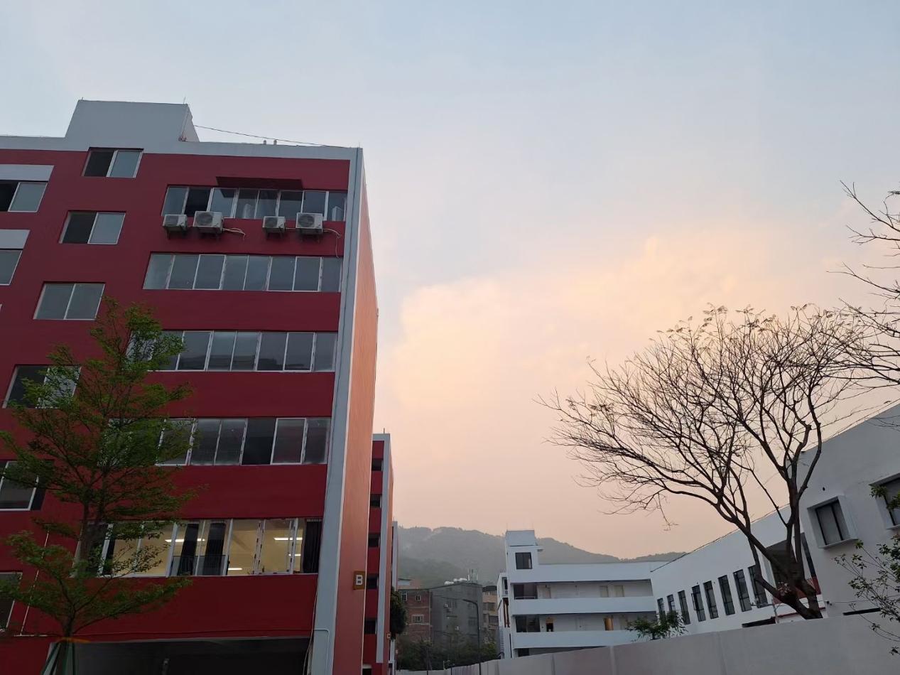 c2421ff8577009a2d1d9fb9094f7c17